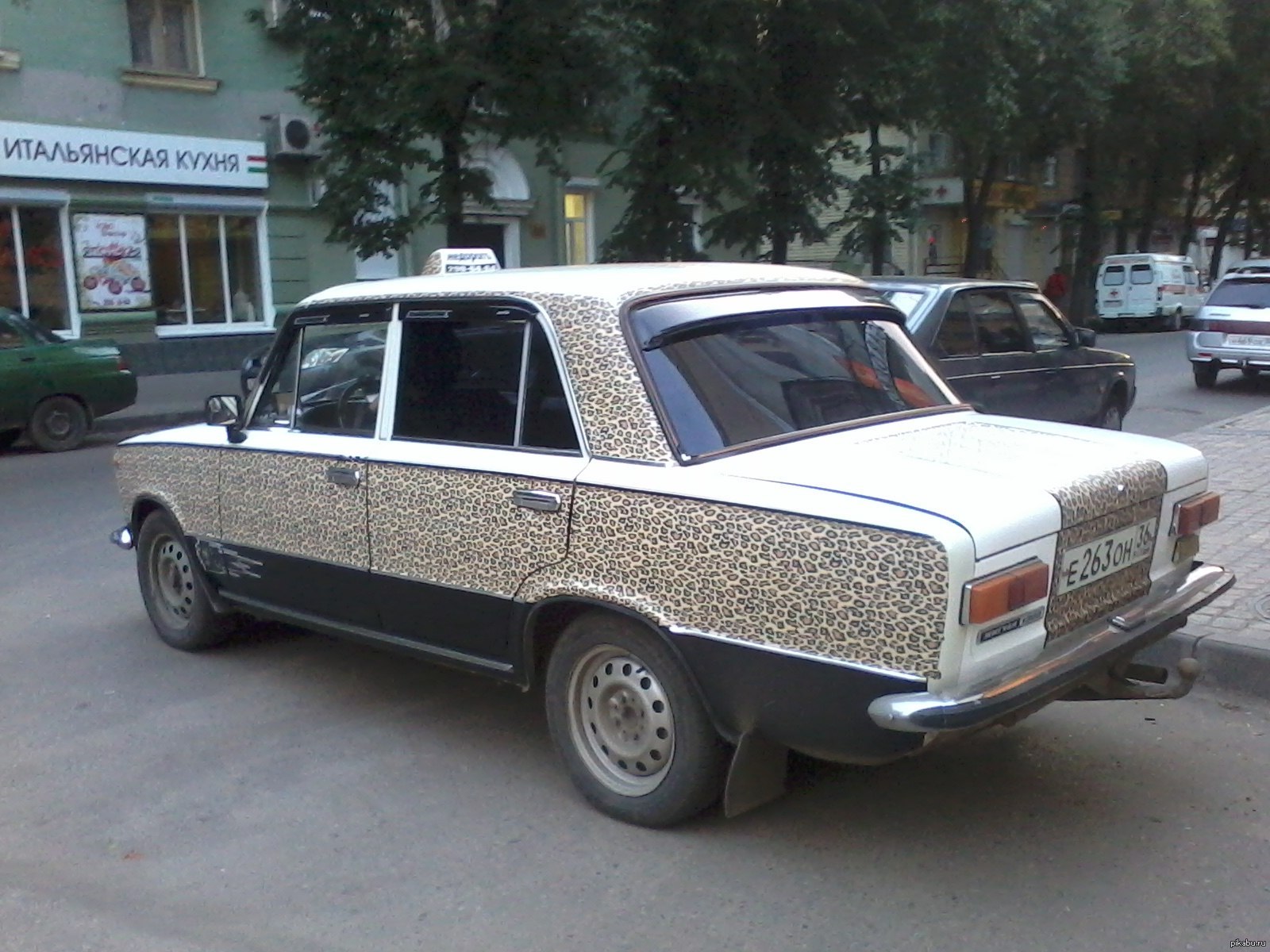 Леопардовая ВАЗ 2107