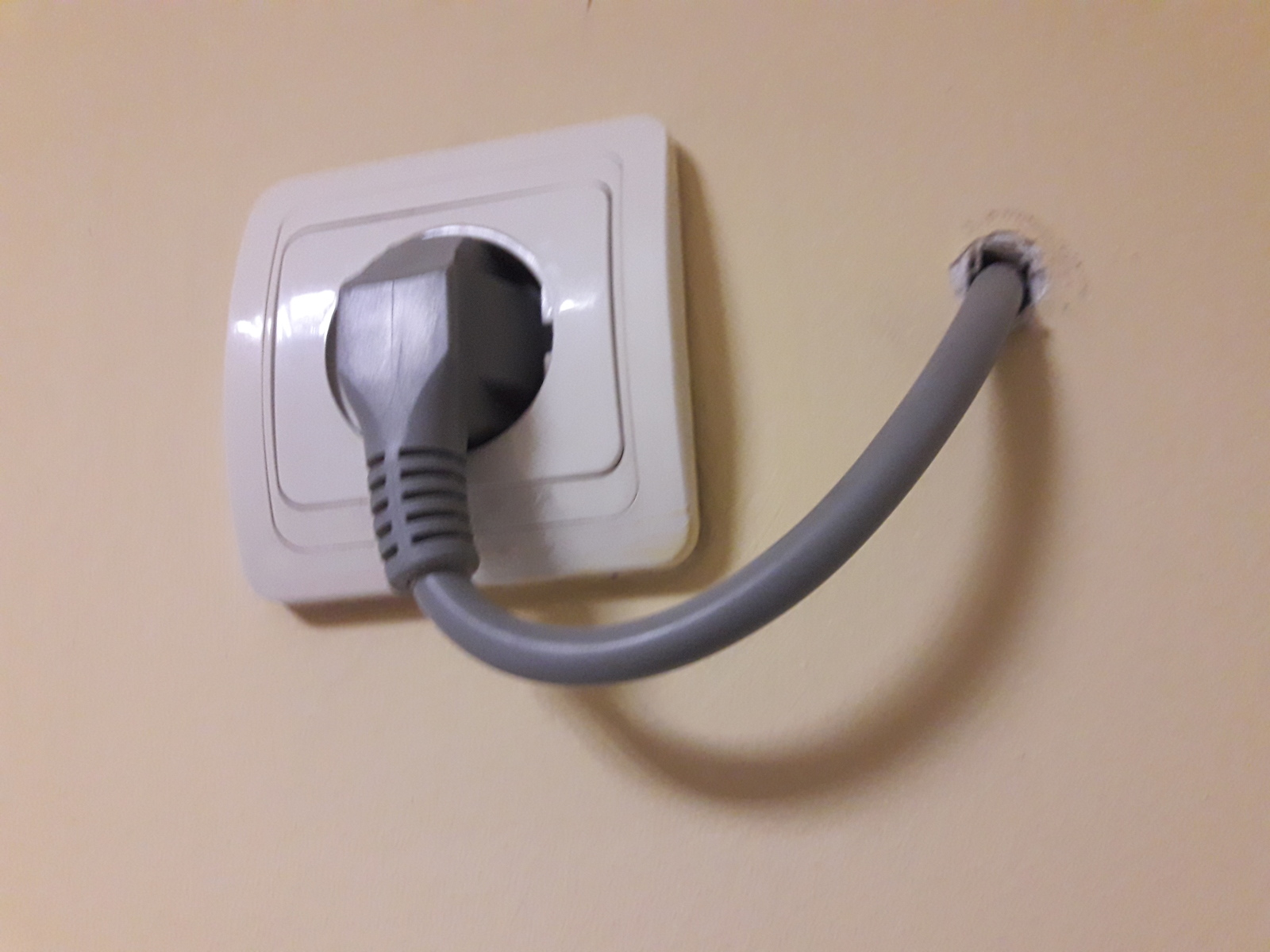 Did you make a mistake when repairing with the number of sockets / switches purchased? No problem! - My, Rukozhop, children's Hospital