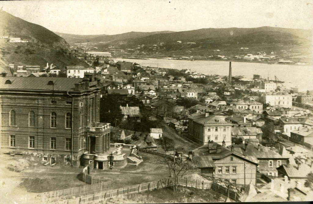 Народный дом им. А.С. Пушкина (улица Володарского, 19) от фотографа-любителя из Владивостока - Моё, Моё, Фотография, Достопричательности, Владивосток, Фотограф, Canon, Лига фотографов, Длиннопост