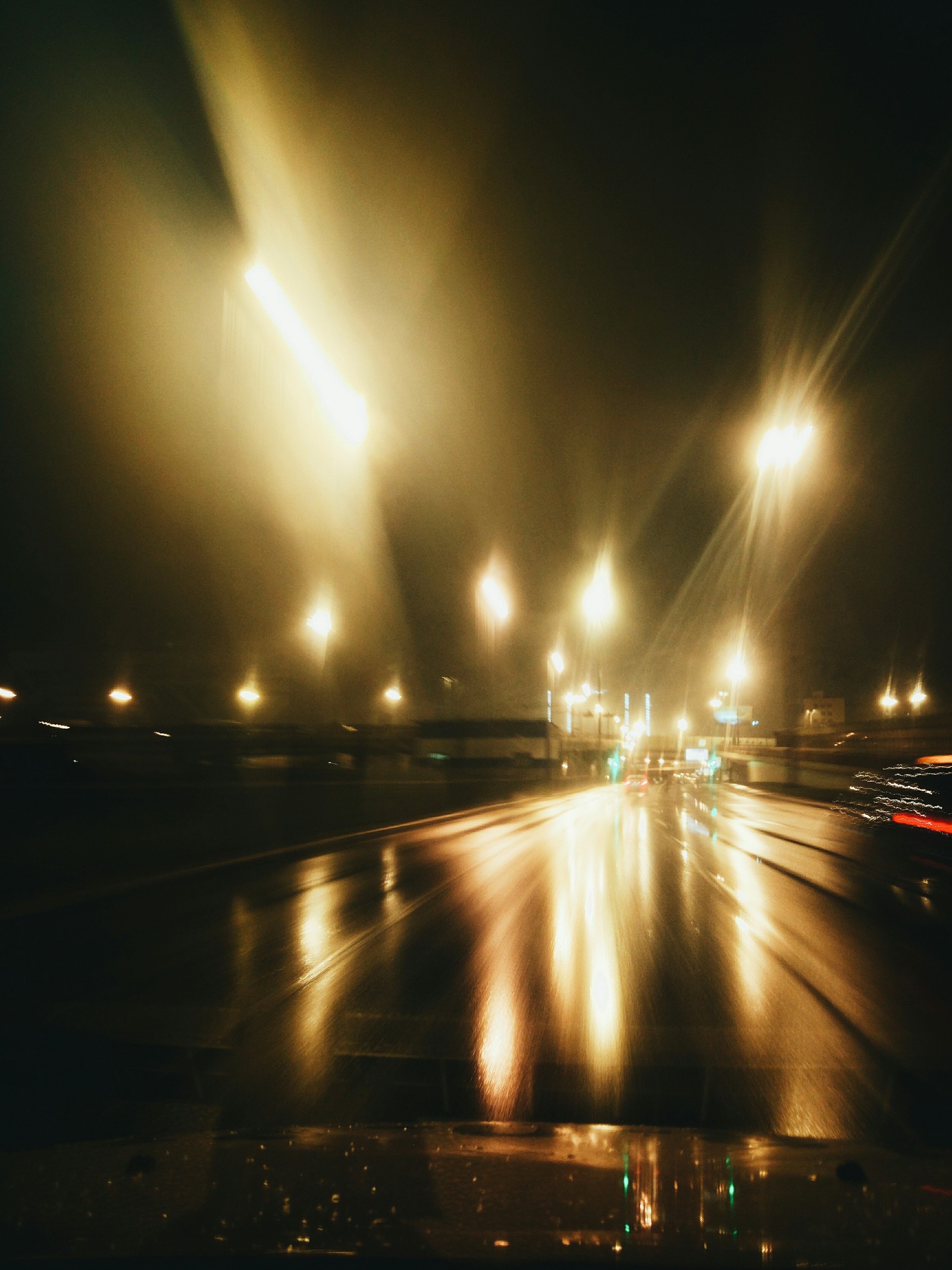 Way home. - My, Peekaboo, Night, Night shooting, The photo, A selection, Chinese smartphones, Xiaomi, Photographer, Longpost