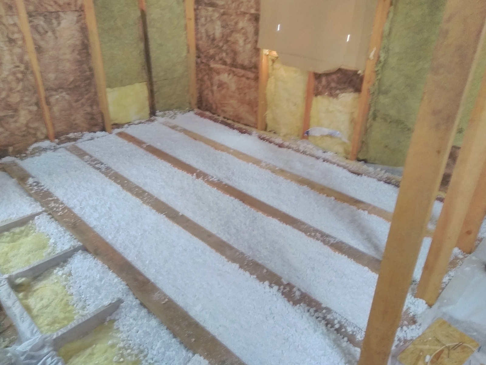 Do-it-yourself floor insulation, Ursa and foam crushed, - My, Frame house, Floor, With your own hands, Styrofoam, Mouse, Longpost