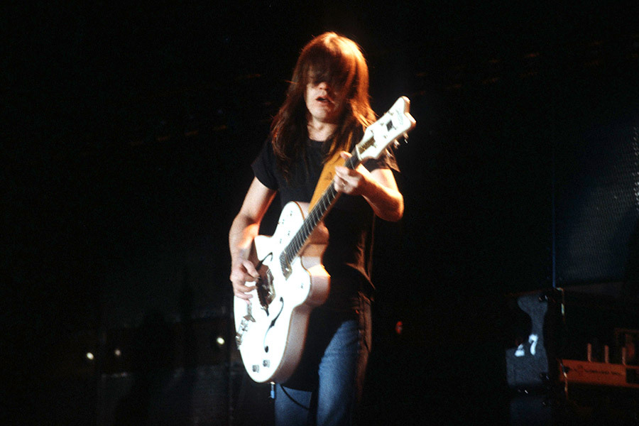 AC/DC co-founder Malcolm Young has died. - Malcolm Young, Rock