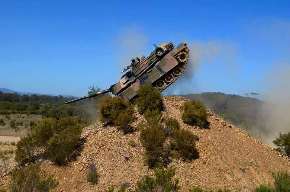 Not all flying tanks are equally flying ... - Weapon, Tanks, Didn't take off, Suddenly