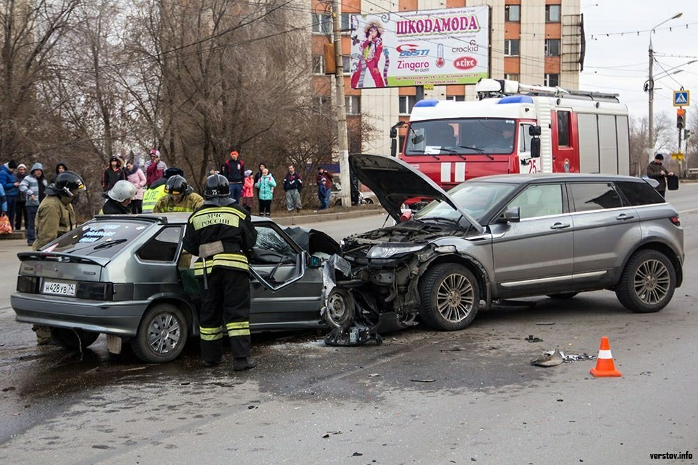 Fatal accident in Magnitogorsk - Magnitogorsk, Road accident, Lada, Death, Longpost, Range rover