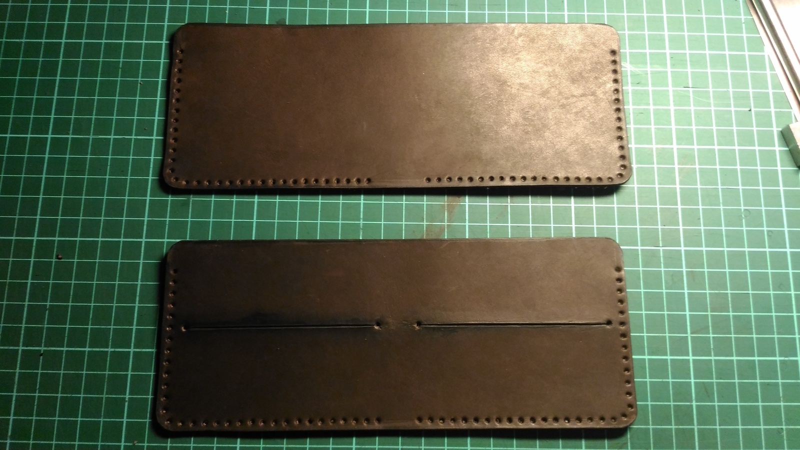 Second job. Simple classic wallet. - My, Leather, Leather, Wallet, Longpost, Process