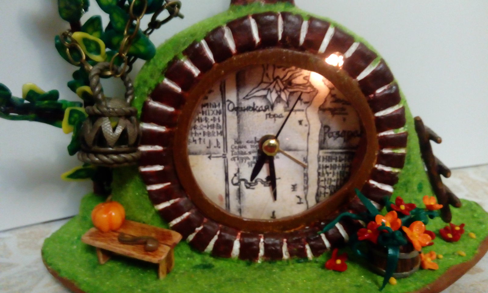 Nora Bilbo - alarm clock - My, The hobbit, Clock, Needlework with process, Needlemen, Лепка, Presents, Polymer clay, Longpost
