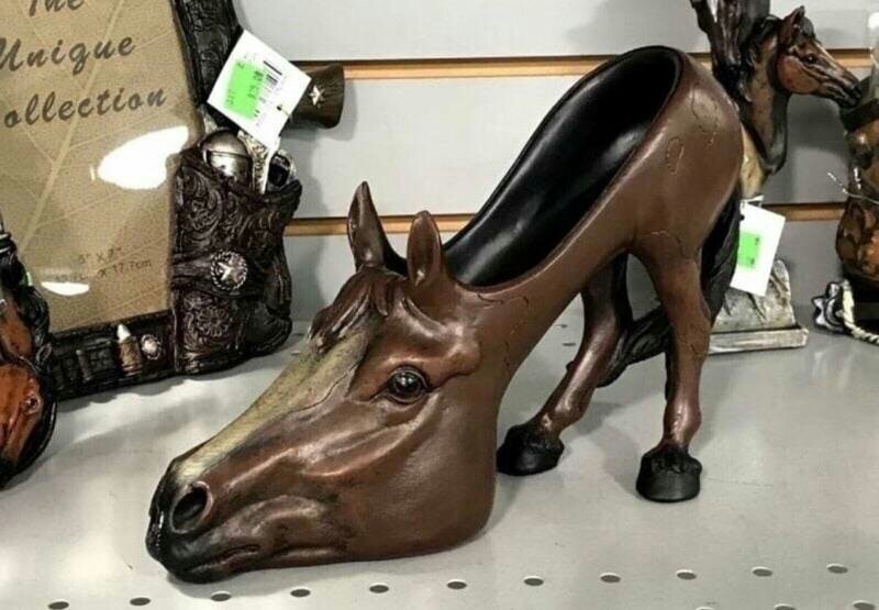 One horsepower - Shoes, Horses