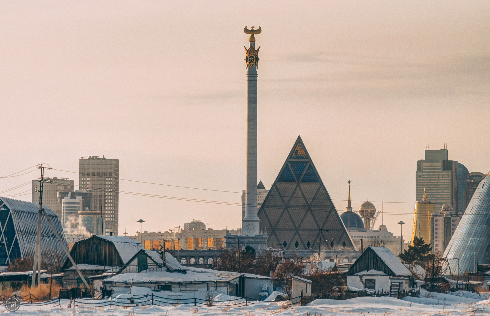 House overlooking the presidential palace - My, The photo, Astana, Kazakhstan, Longpost