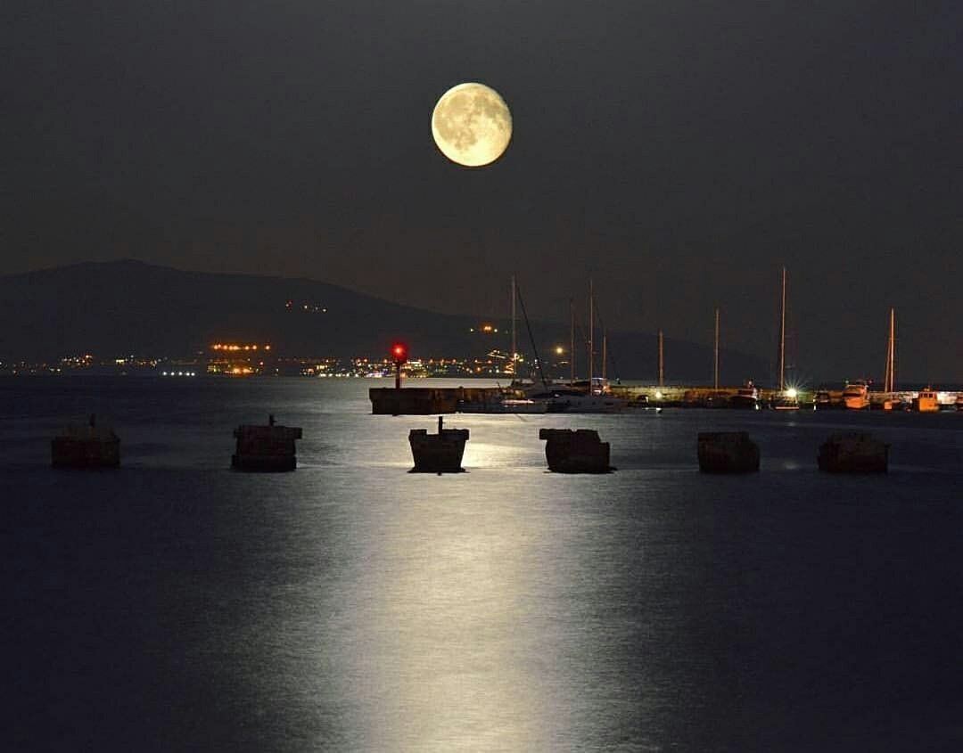 I keep a page on Instagram, and then I thought, why not share photos on peekaboo. - Novorossiysk, The photo, Longpost