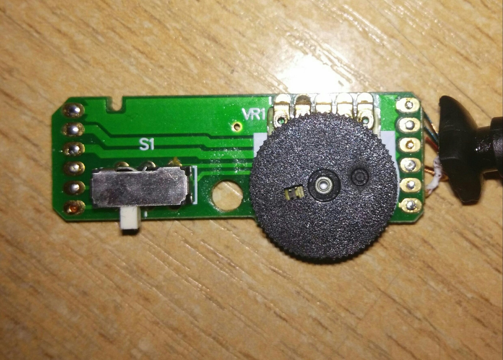 Please help with soldering headphone board - Headphones, Help, Soldering, Broken wire, Longpost