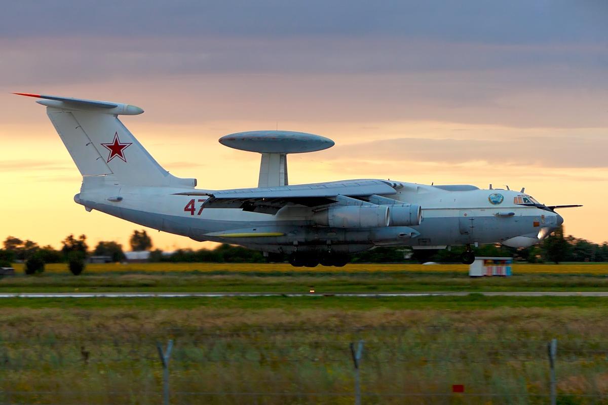 Дрло а 50. Самолет ДРЛО А-50. А-50 самолёт дальнего радиолокационного. А-50 Таганрог. 50.