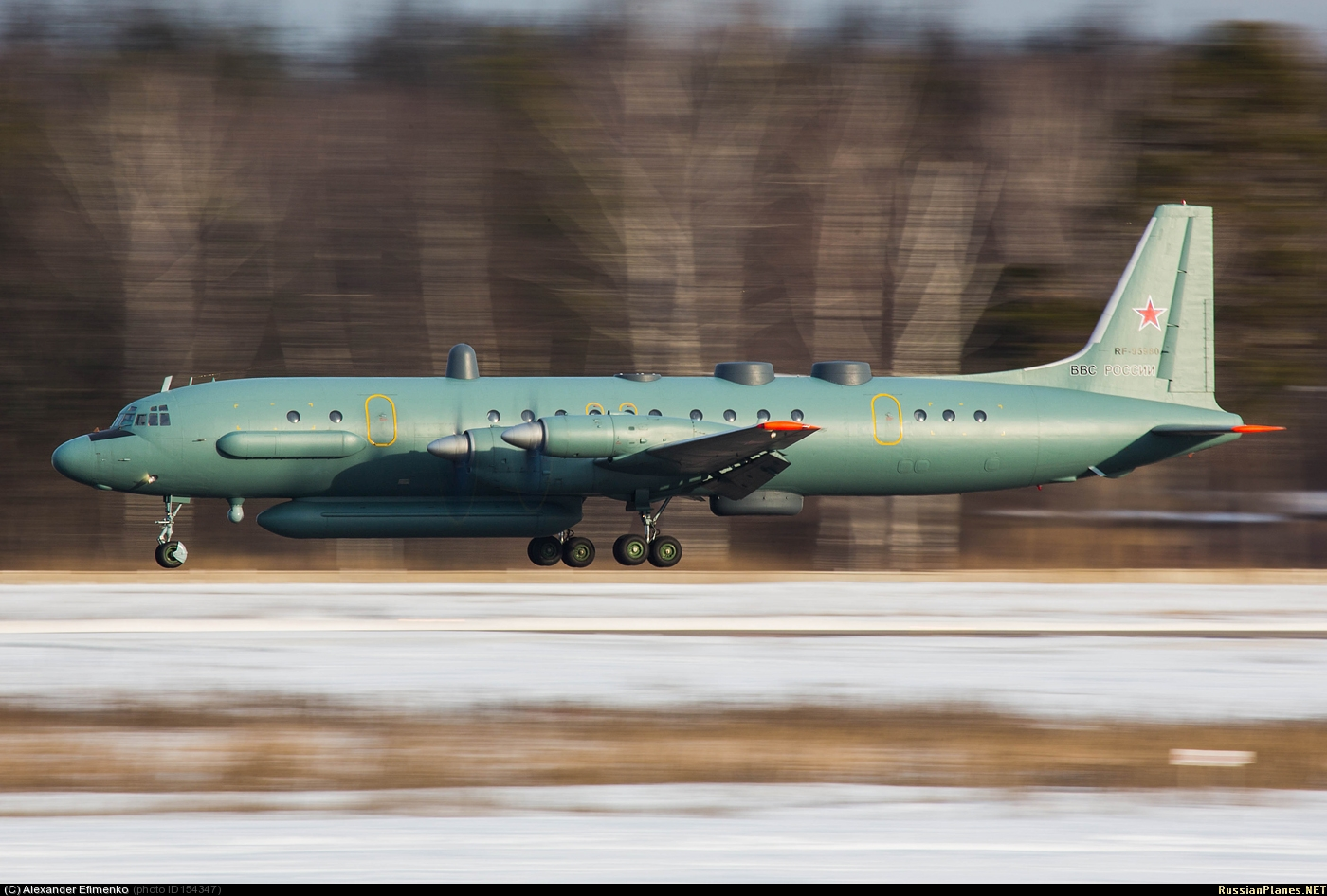 Visual differences between aircraft of the IL-18 family - My, IL-18, IL-20, IL-2, IL-38, Aviation, The photo, Longpost, Identification