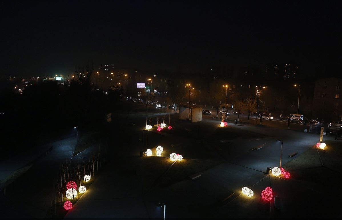 holiday balls - My, Ball, Images, The park, Night, Light, Longpost