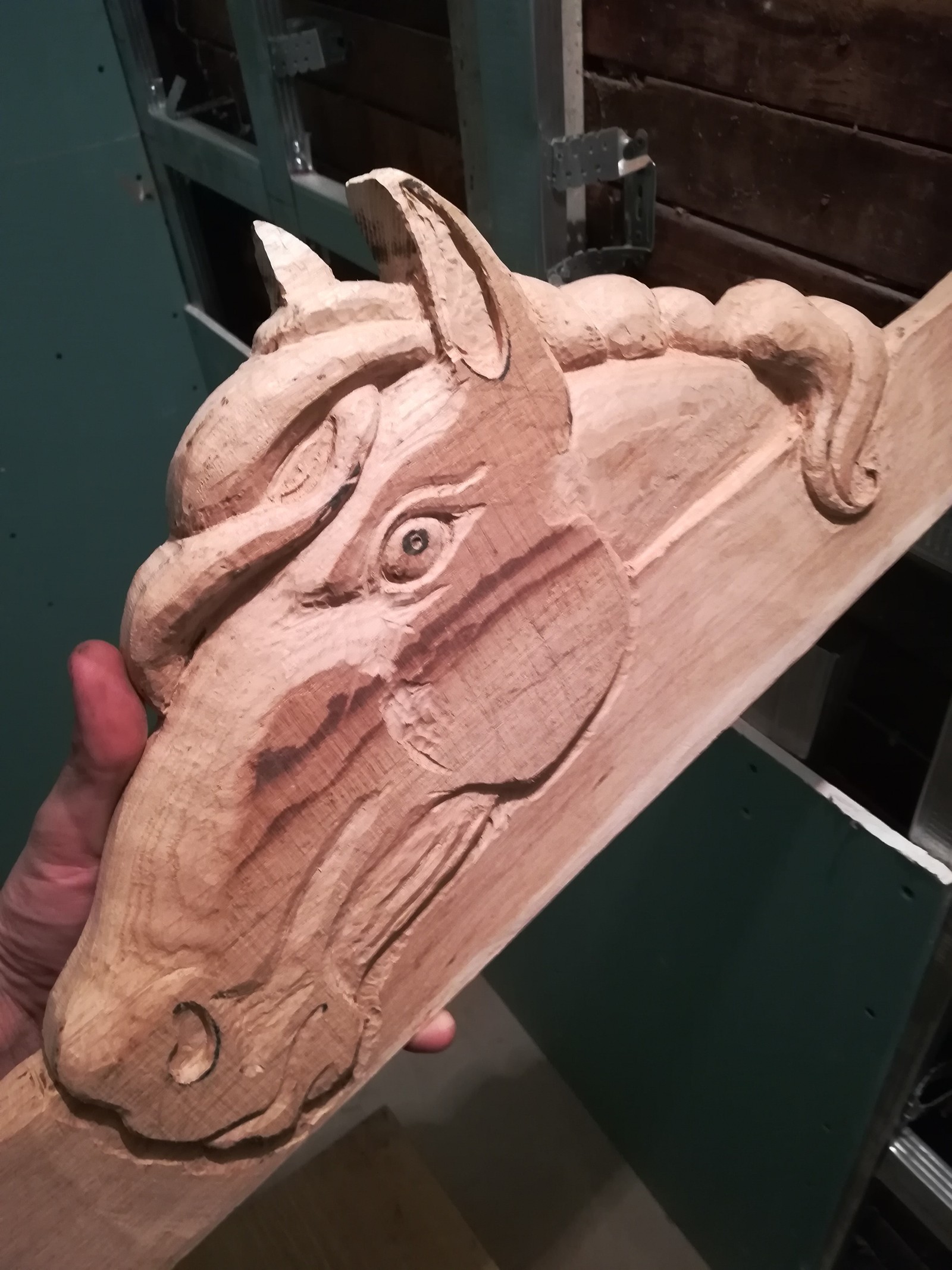 A little handshake. First attempt at woodcarving. - My, Woodworking, Hobby, Rukozhop, Longpost