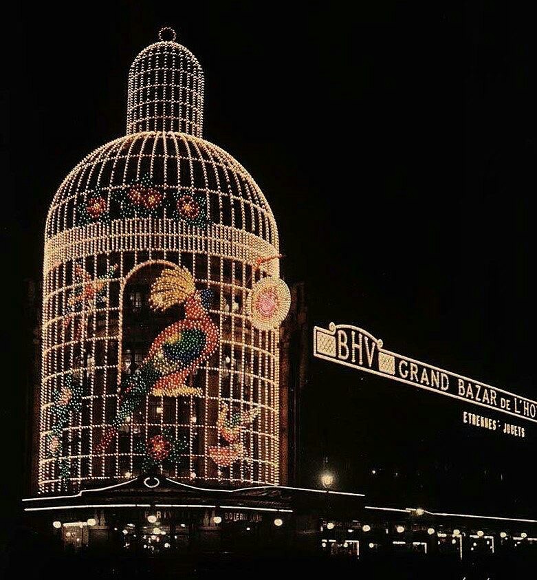 Christmas shop windows from the 1930s in Paris. - Paris, Signboard, Longpost