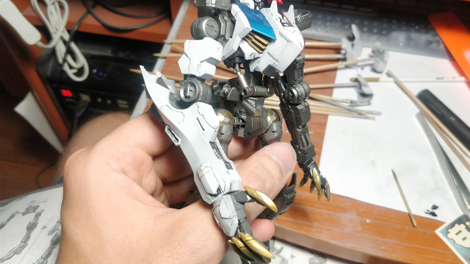 Сборка модели Barbatos Lupus Rex. Часть 2. - Моё, Моделизм, Barbatos, Lupus, Rex, Сборная модель, Bandai, Стендовый моделизм, Длиннопост