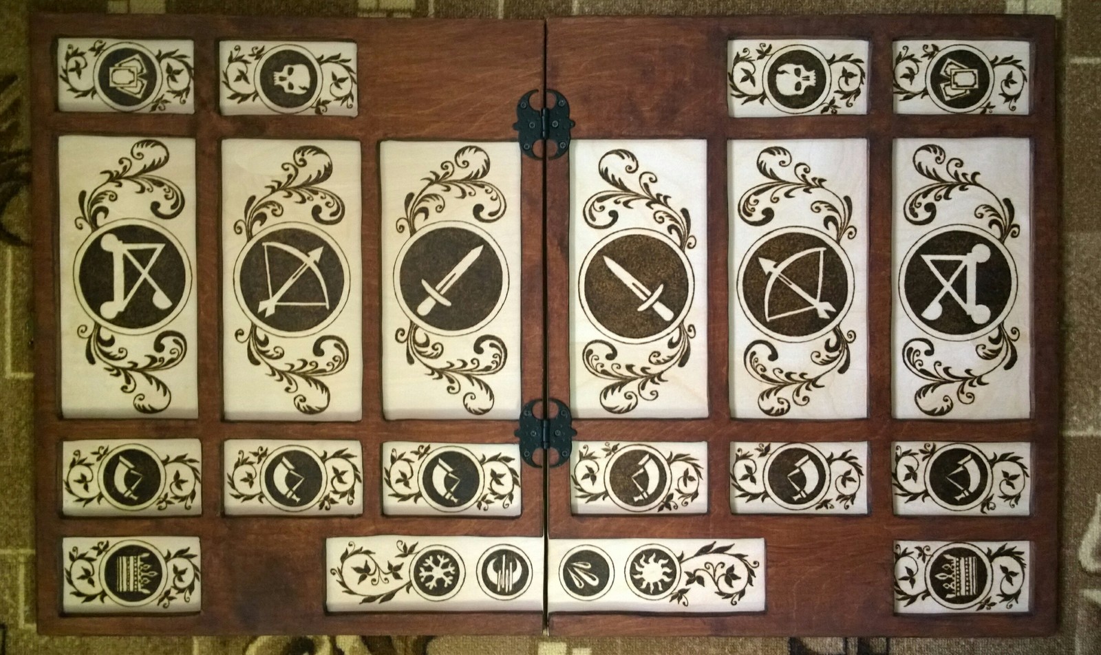 Board for playing Gwent. - My, Longpost, Handmade, Sawing, Pyrography, Witcher