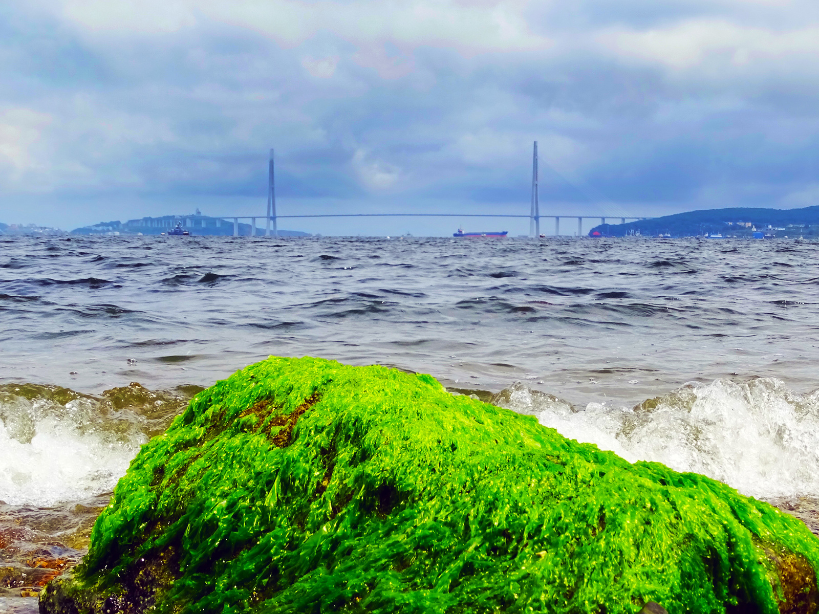 Vladivostok is far away, but this city is ours... - My, Дальний Восток, Primorsky Krai, Vladivostok, Sea, Scene, Longpost