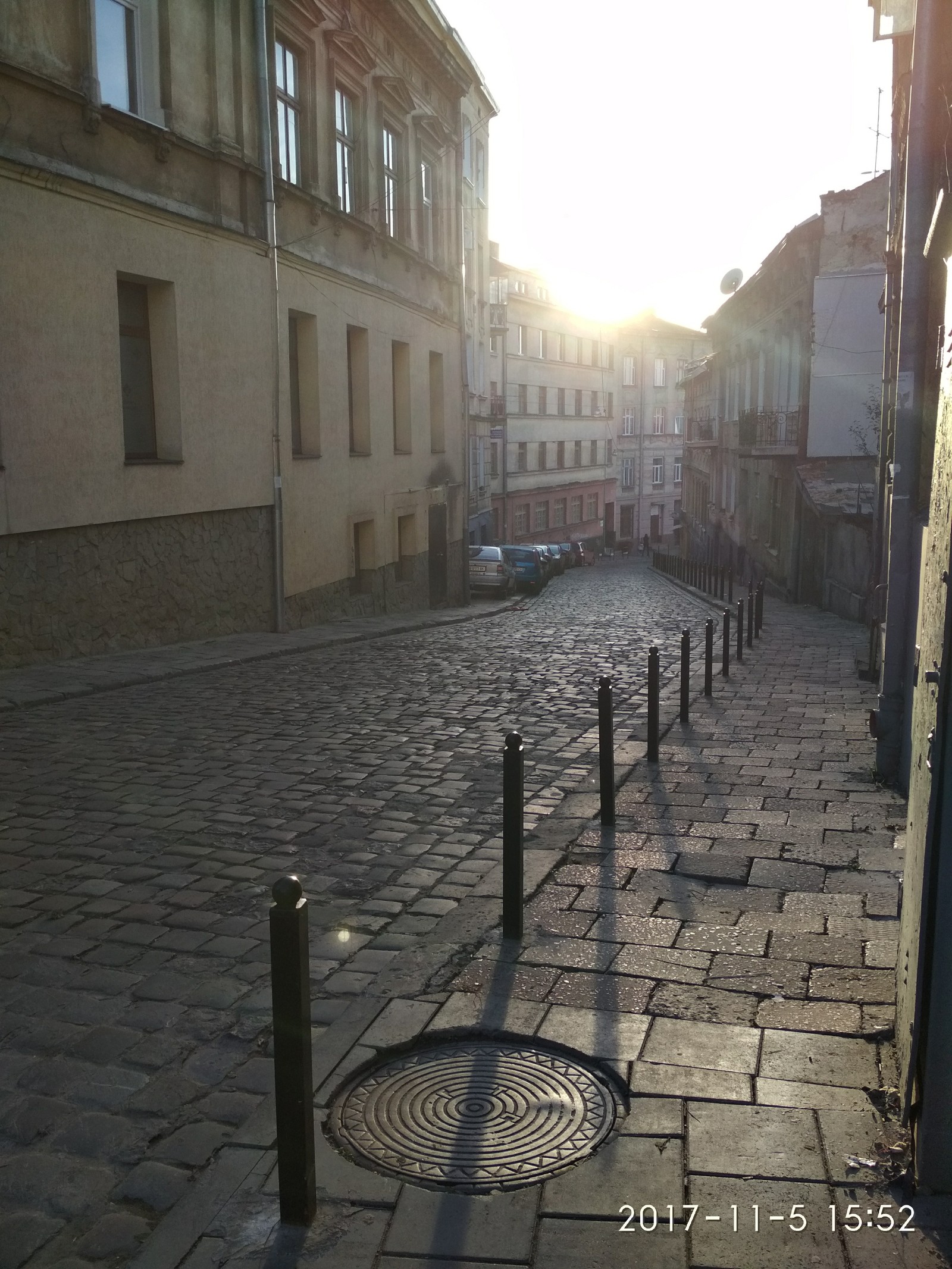 Quiet city street. - My, Town, Lviv, Sunset, Longpost