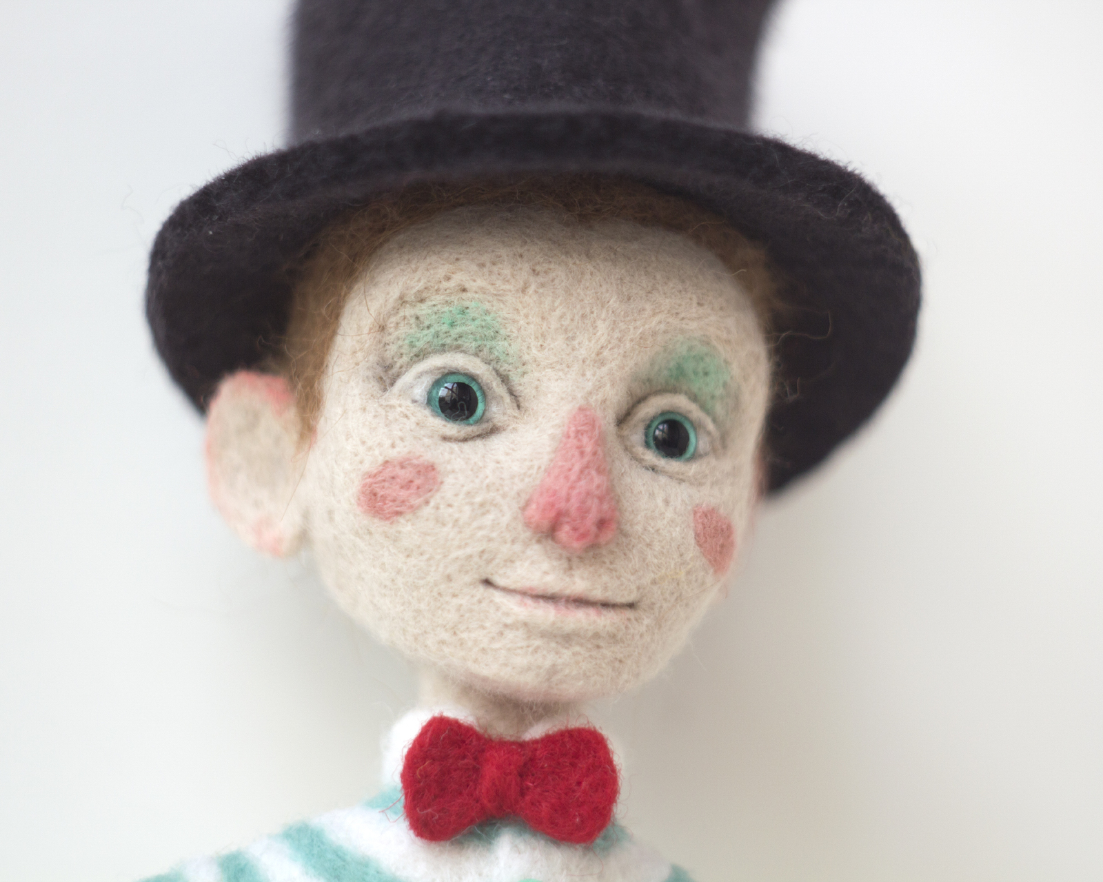 stop motion animation. Frame animation. Magician. Author's doll. Dry felting. - My, Dry felting, Wallow, Animation, , Frame-by-frame animation, , Stop-Motion, , Video, Longpost