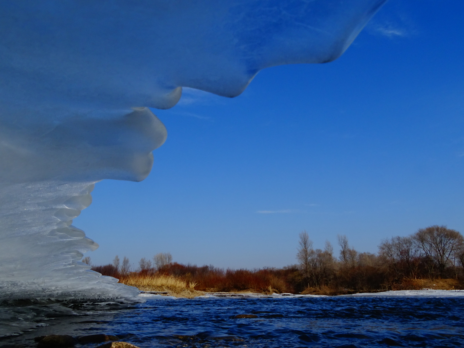 The Art of Mother Winter, on the Razdolnaya River - part 3. - My, Дальний Восток, Primorsky Krai, Oktyabrsky District, Razdolnaya River, Ice, Funny, Longpost