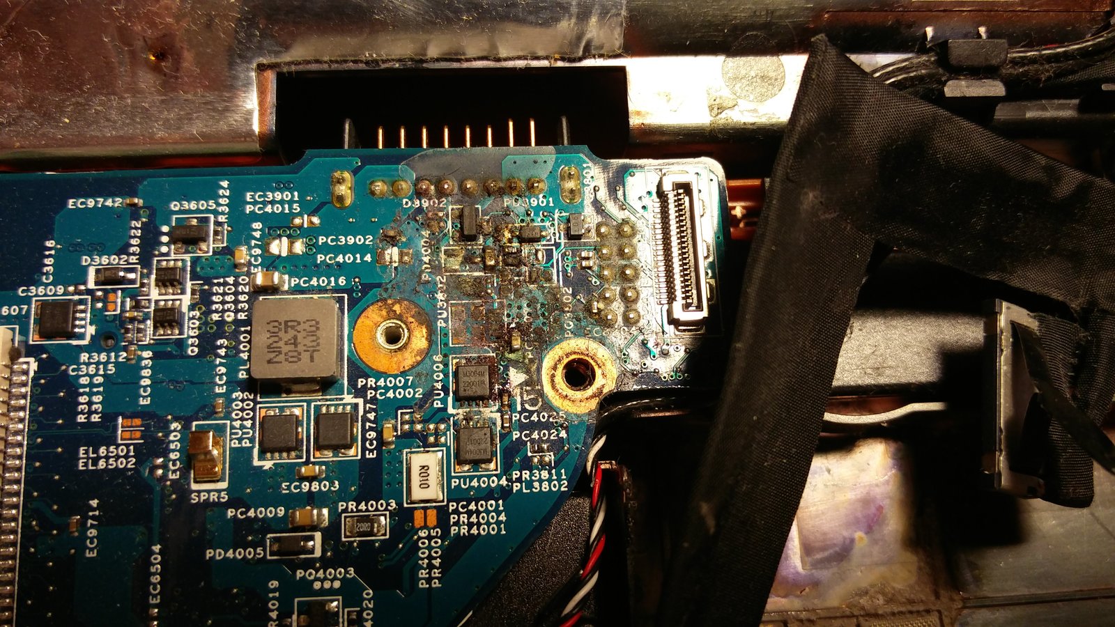 We need help from the Community of Repairers. Filled laptop (((( - Laptop Repair, , Notebook