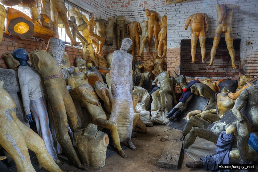 Crypt of monsters in the Leningrad region. - Monster, Dummy, Abandoned, , Urbanphoto, Longpost