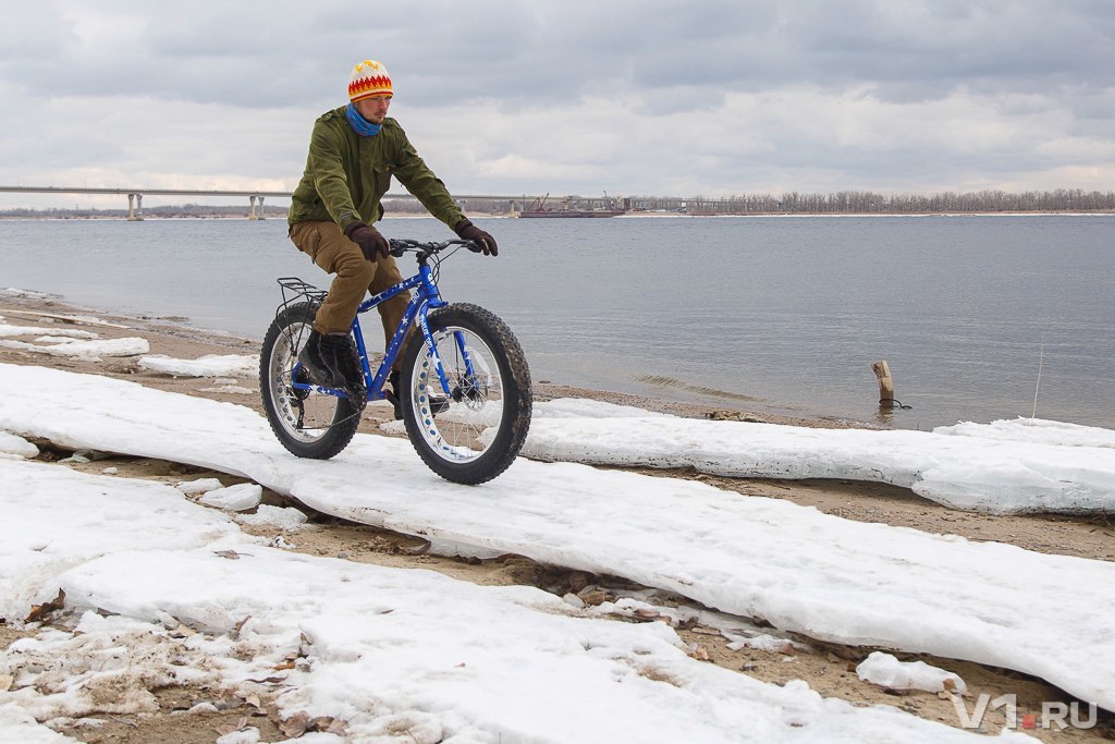 450 kilometers on the ice of the Volga - Volga river, Rodimtsev, A bike, Cyclist, Tourism, Longpost