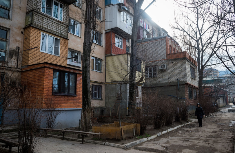 Balconies in Dagestan - Annexe, Idiocy, Balcony