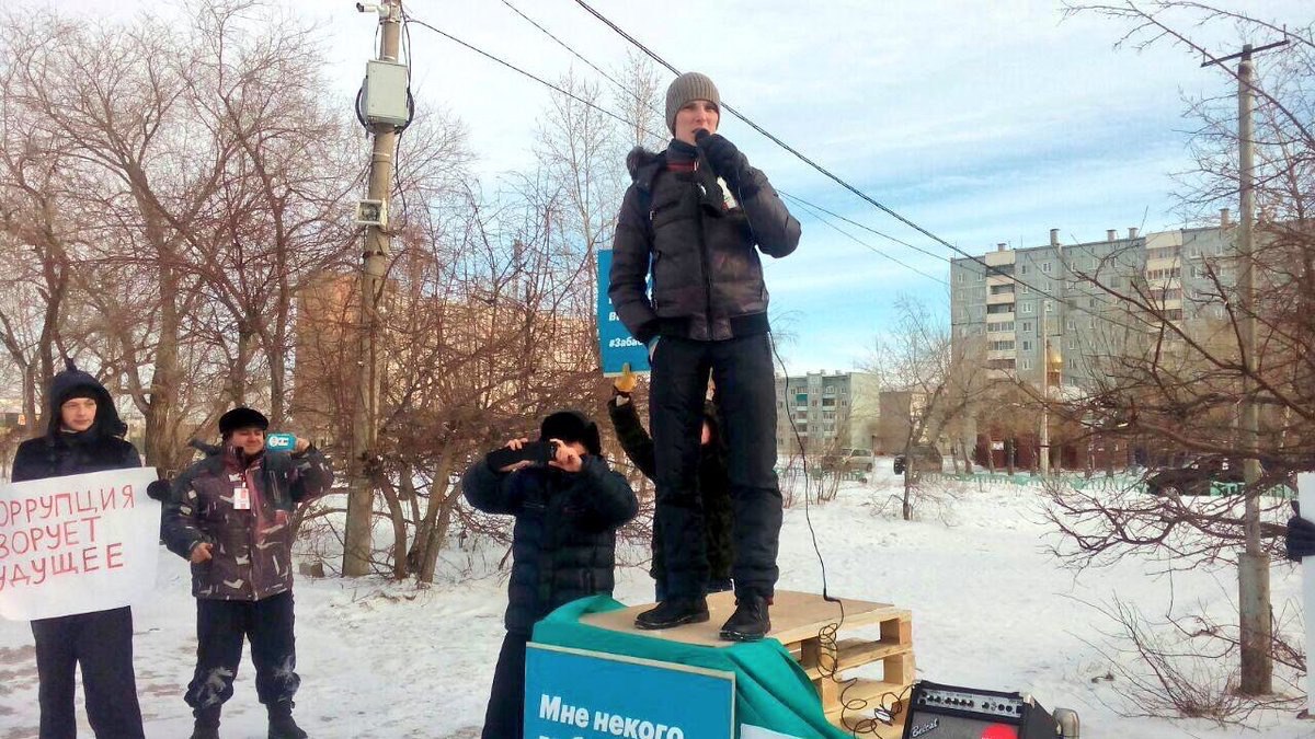 И снова миллионные забастовки по всей стране. И снова площади полны несогласных. - Алексей Навальный, Политика, Выборы, Чичваркин, Павел Лобков, Видео, Длиннопост, Евгений Чичваркин