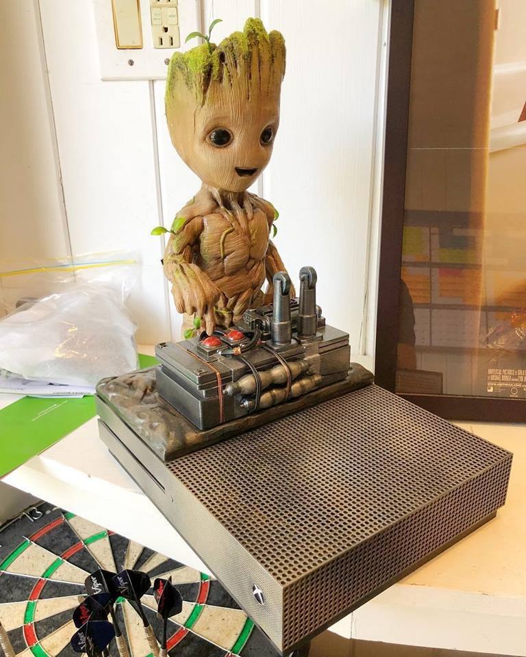 Guardians of the Galaxy director James Gunn received an Xbox One with baby Groot from Microsoft as a gift. - Guardians of the Galaxy, Groot, Xbox