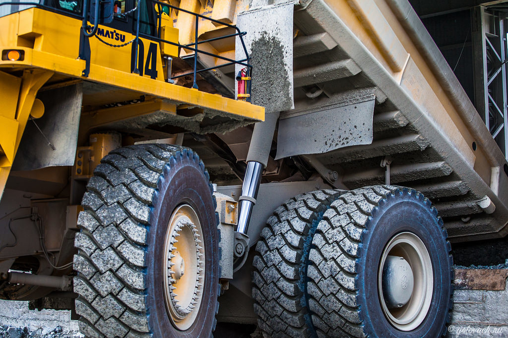 Gigantor. Mining dump truck Komatsu 730E. Test Drive. - Test Drive, Report, Dump truck, Komatsu, Longpost