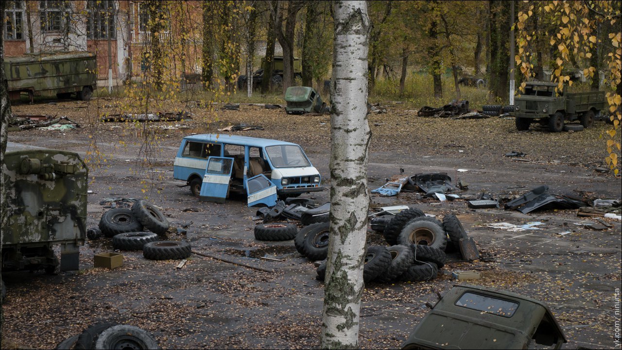 Cemetery of military equipment - My, Urbanphoto, Military equipment, Abandoned, Video, Longpost