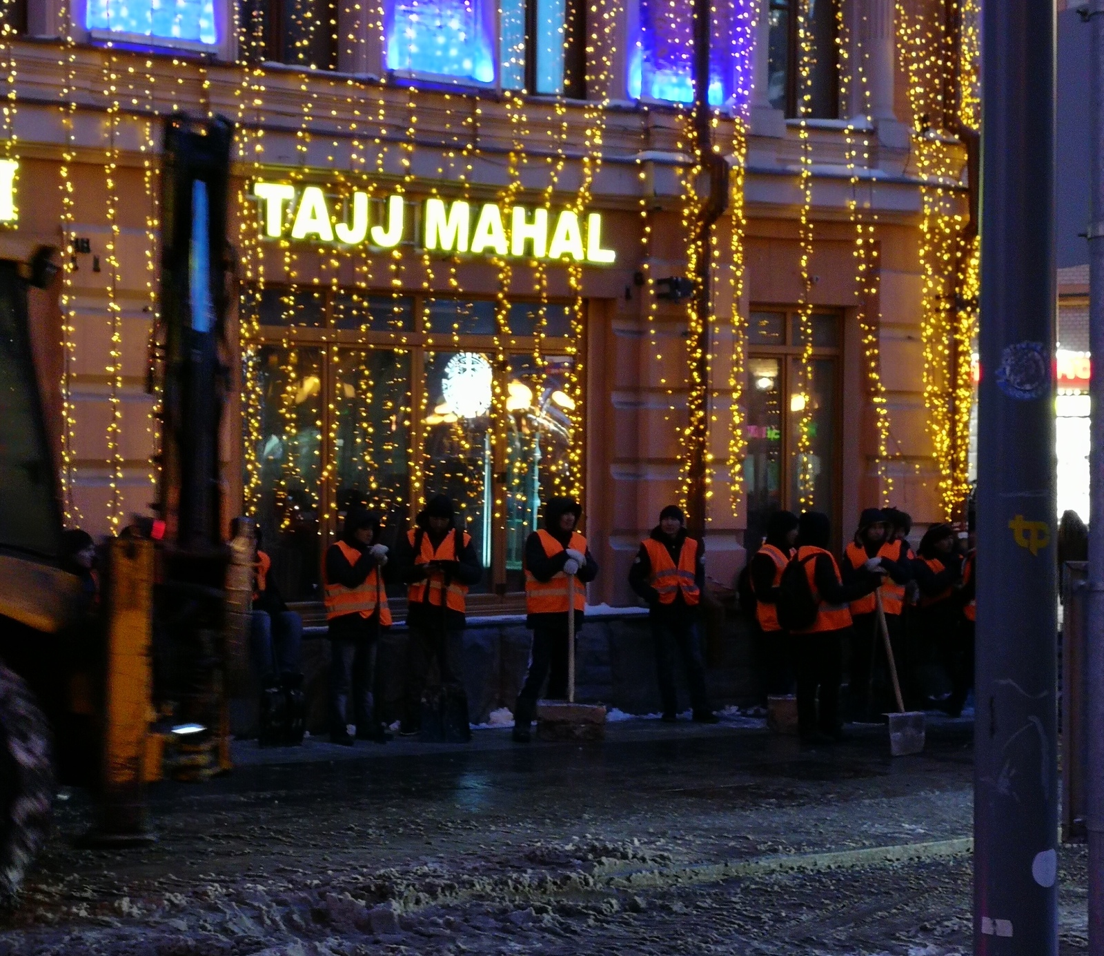 Taj Mahal - My, Tajiks, Moscow