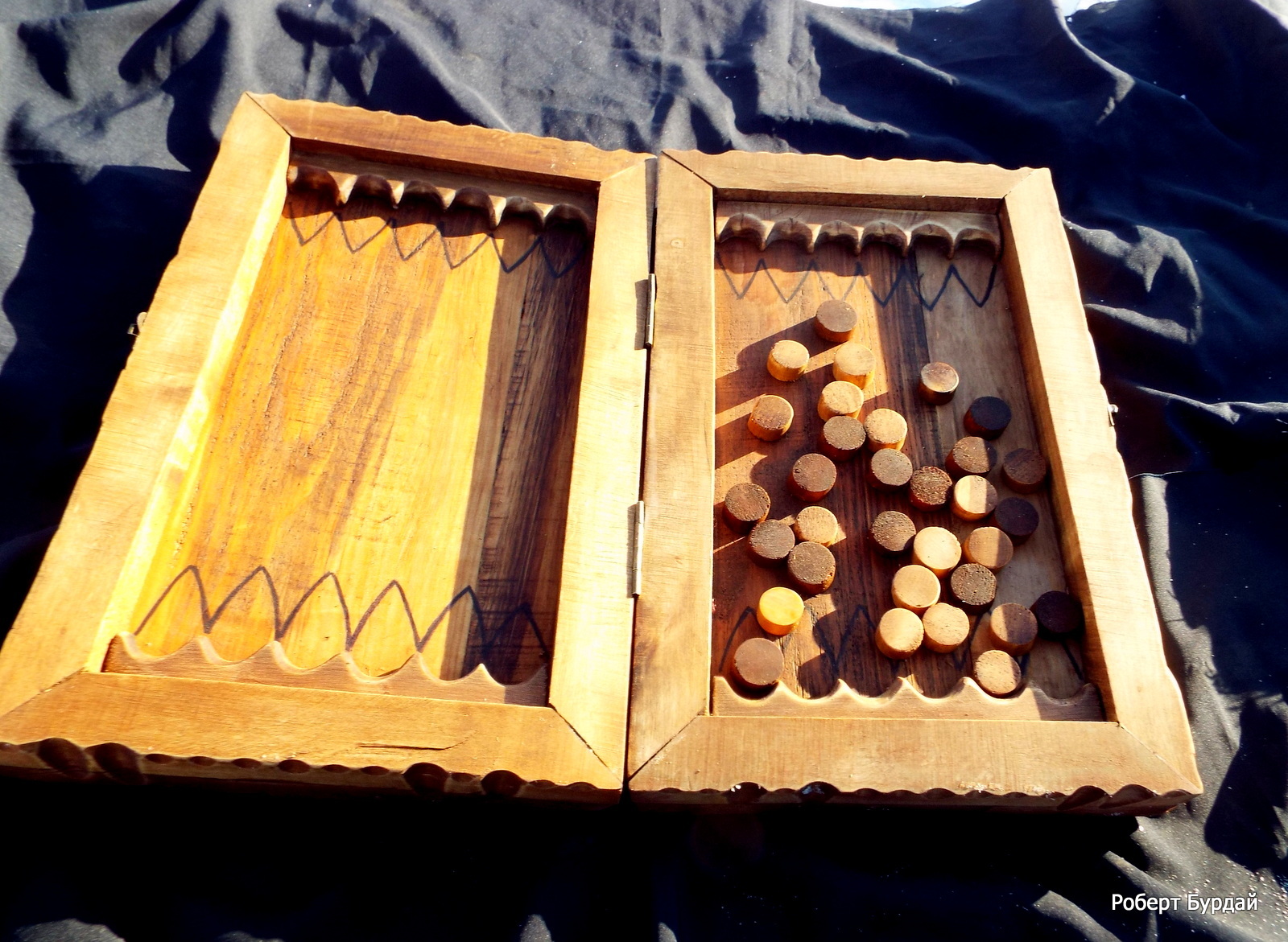 Backgammon as a gift to the fisherman. wood carving - My, Backgammon, Wood carving, Rukozhop, Longpost