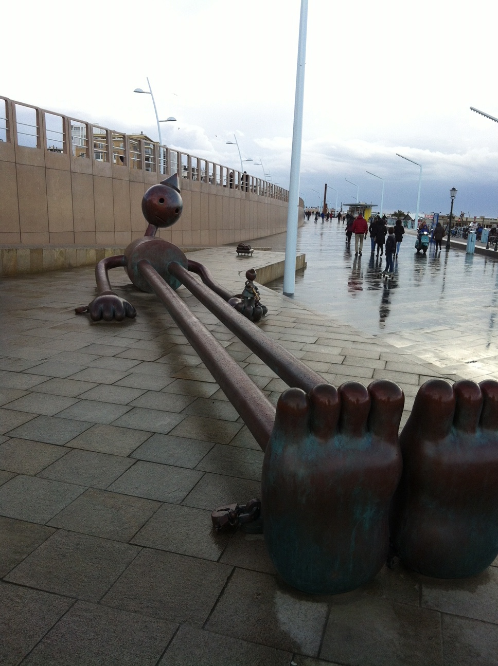 Funny sculptures on the embankment of Scheveningen in Holland - Sculpture, Little men, , Hague, Netherlands, Holland, , Longpost, Netherlands (Holland)