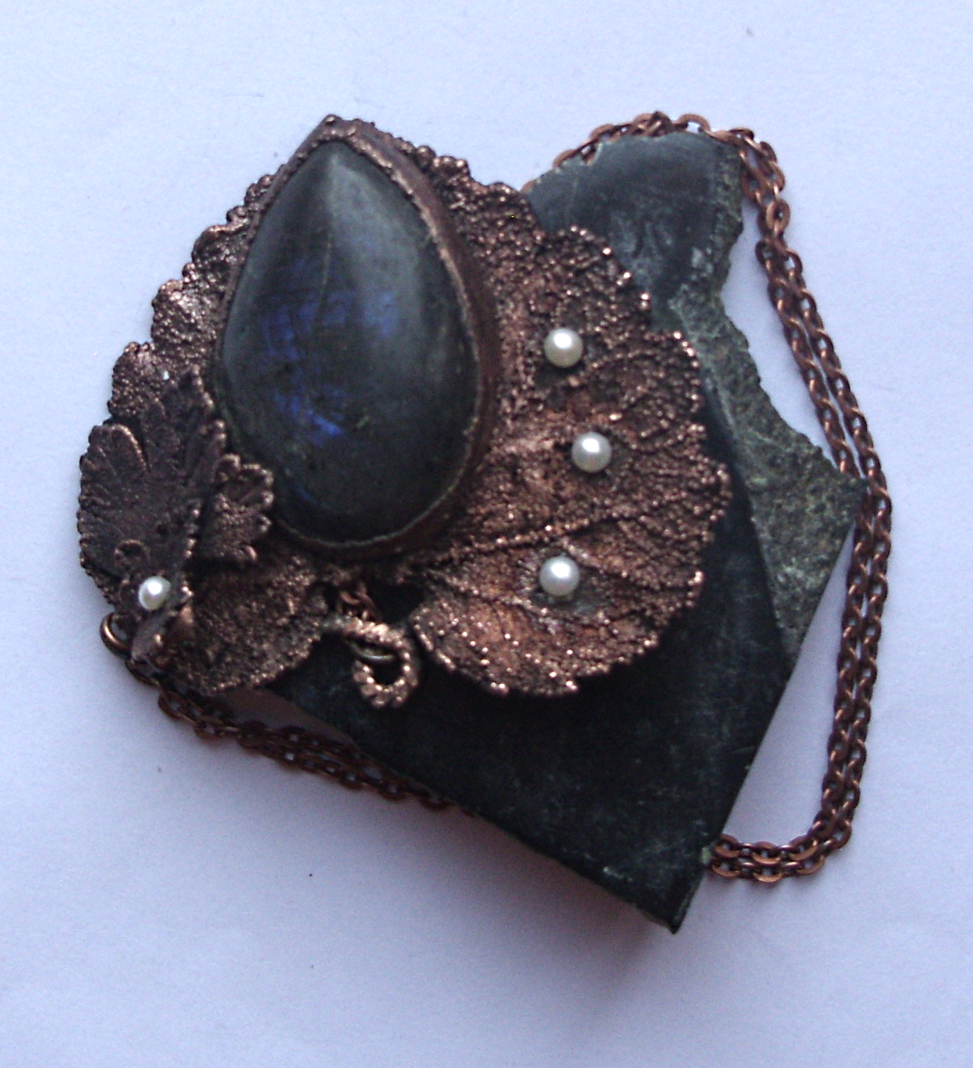 Pendant with labradorite - My, Pendant, Metal pendants, , Electroplating, Galvanoplastics, Galvanostegia, Longpost, Labradorite