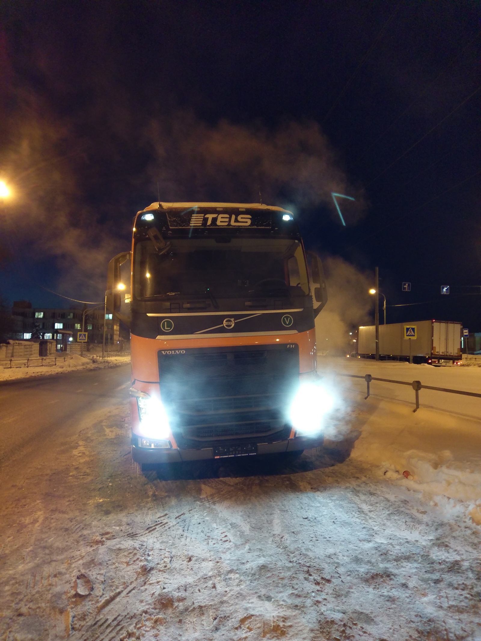 Through the eyes of an international driver (Parting with an old friend) - My, Danysaukkonen, Truckers, Volvo, DAF, Longpost, Nostalgia, Truck, Bike