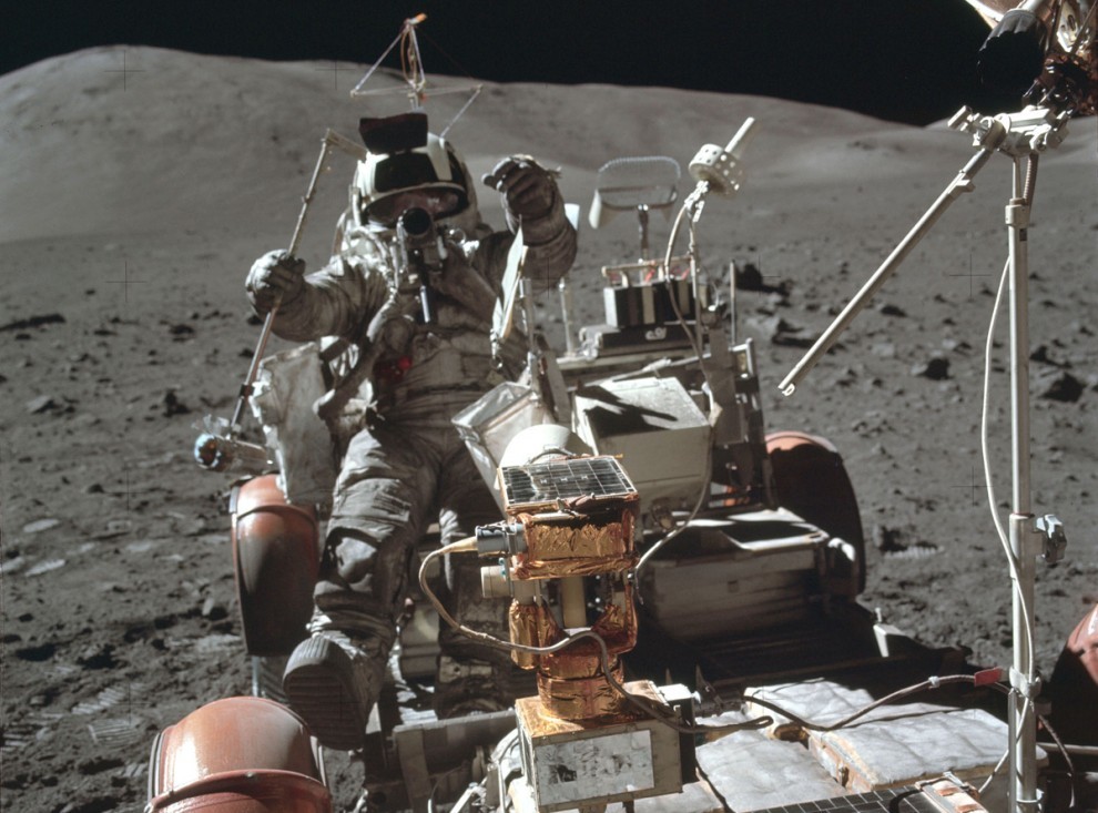 Photos from the Moon. Part 2. - moon, Apollo, The photo, Space, Longpost, NASA, USA