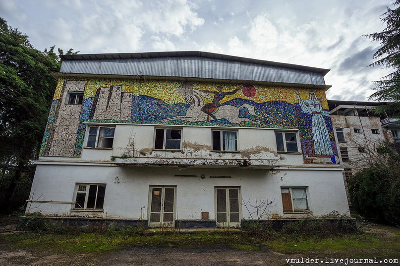 Abandoned pioneer camp in the Caucasus - life after people - Abandoned, Camp, the USSR, Atmospheric, Longpost, Pioneer camp, Caucasus, The photo