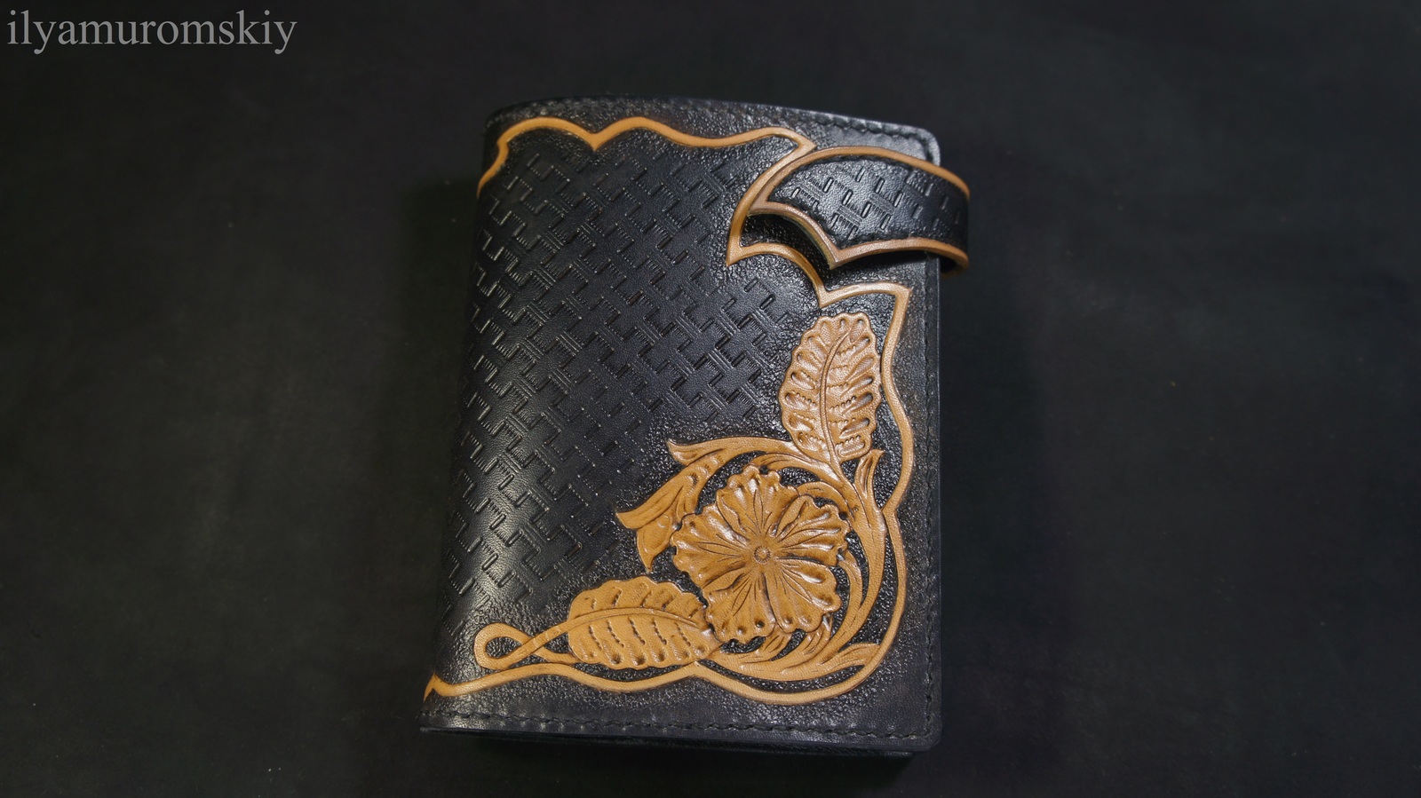 Skin work. Wallet for autodocuments. - My, My, Leather, Handmade, Wallet, Longpost, Needlework with process, Ilyamuromskiy