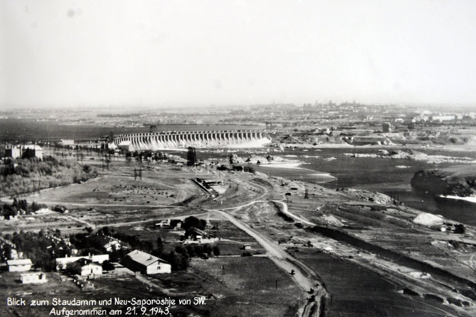 Pictures of the DneproGES dam and its environs were taken in 1941-1944 by the German military - Dneproges, Zaporizhzhia, The photo, Longpost