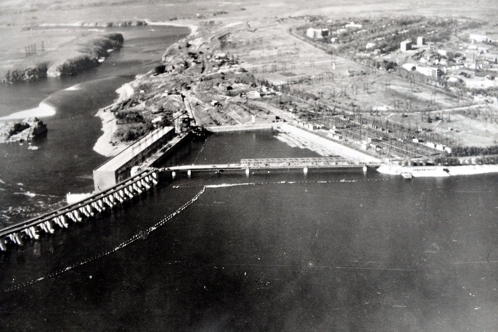 Pictures of the DneproGES dam and its environs were taken in 1941-1944 by the German military - Dneproges, Zaporizhzhia, The photo, Longpost