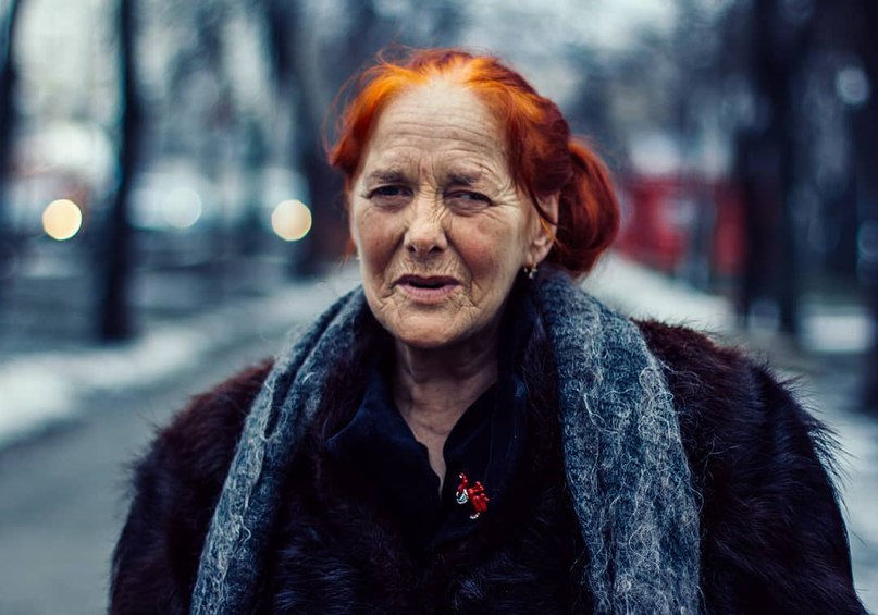 Bitch life. кендалл дженнер с чупа чупсом. Bitch трек. Bitch life. E.