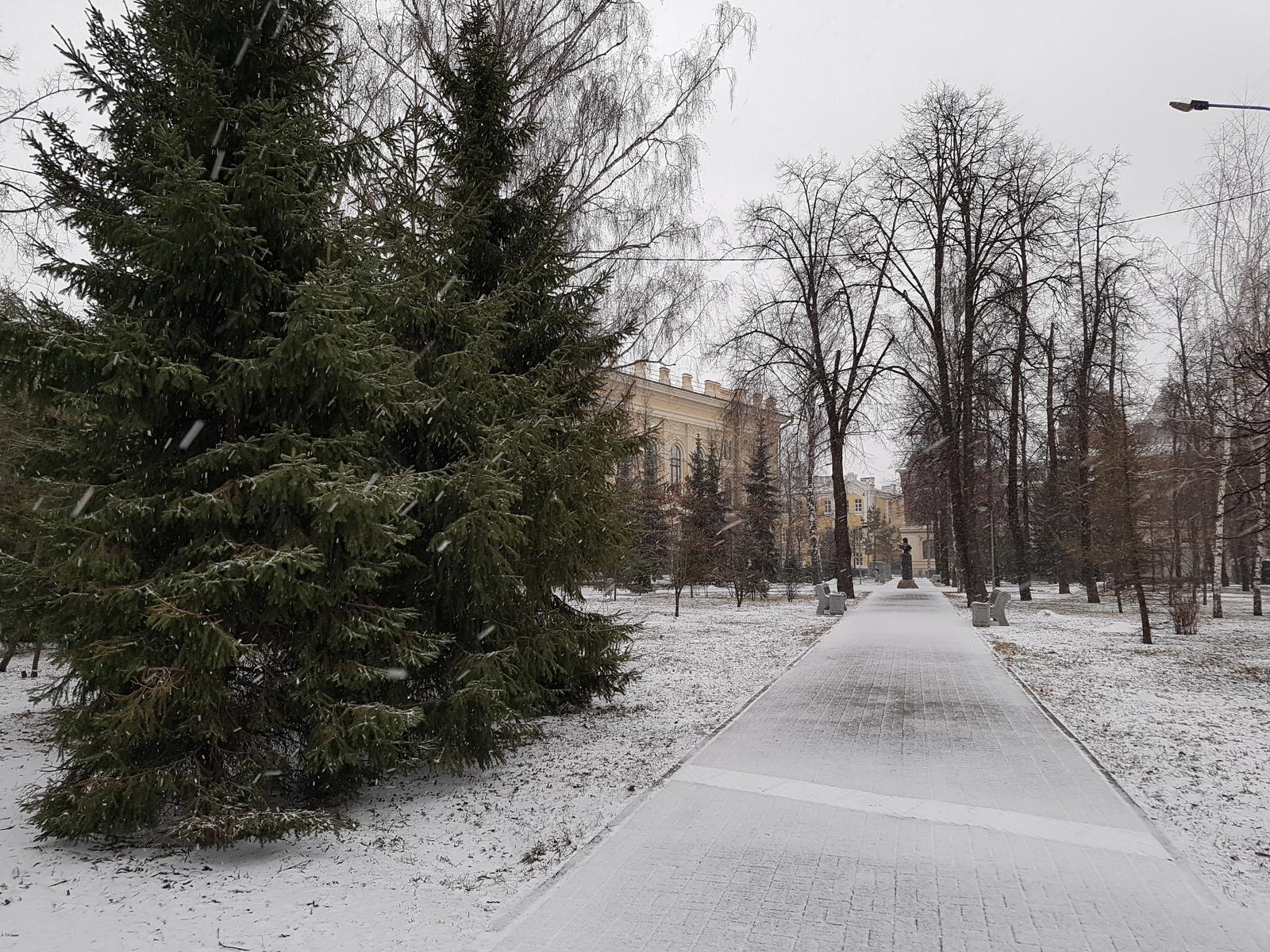 February 82 in Kazan. - My, Kazan, Snow, Spring, April, Weather