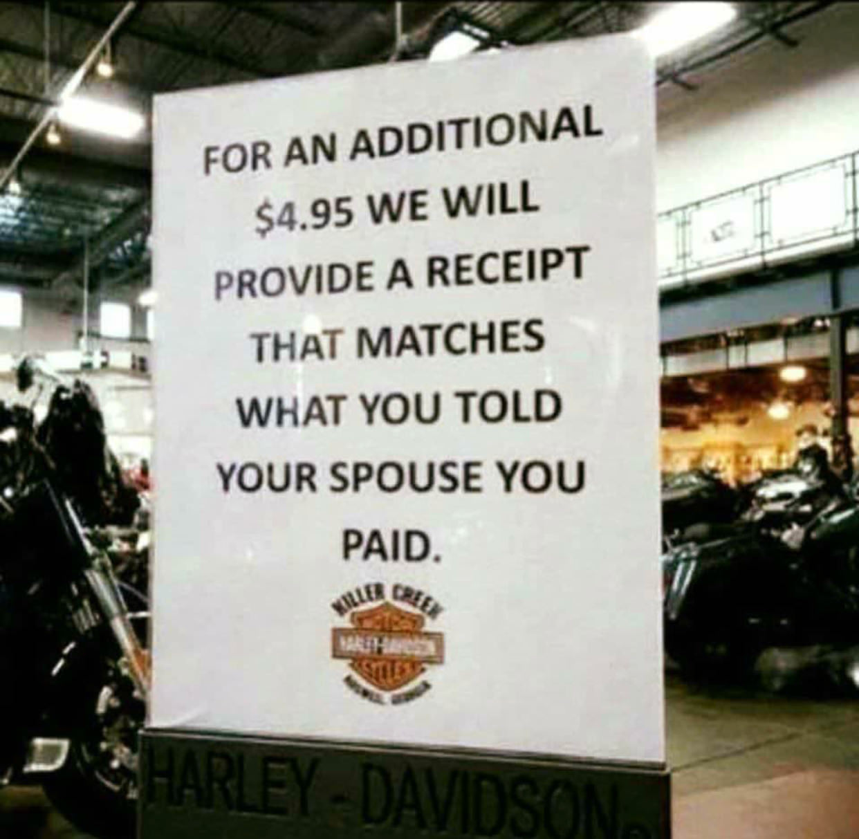 Harley-Davidson goes to meet customers - Harley-davidson, Moto, Receipt, Wife, Customer focus, Purchase, The photo