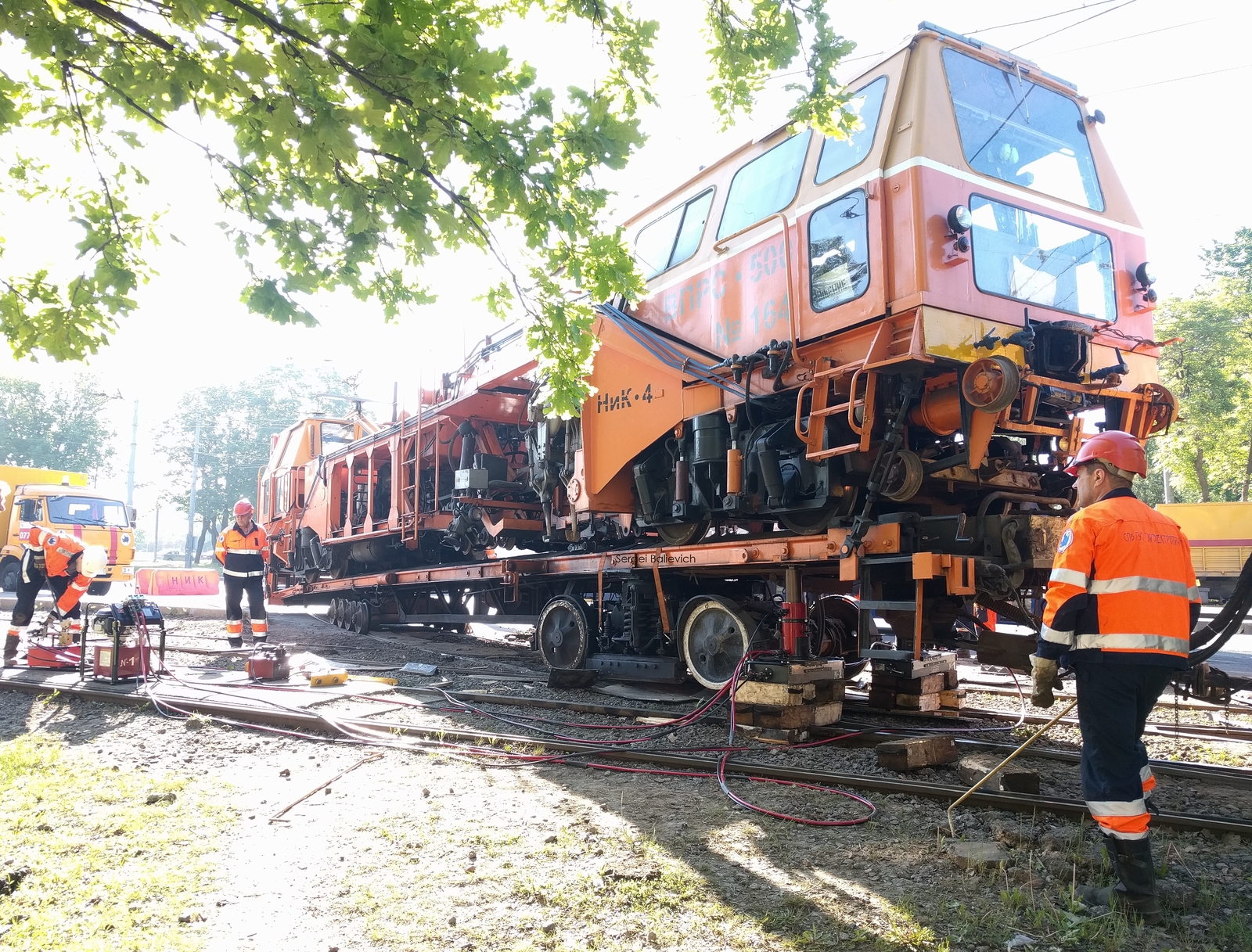 ВПРС-500 (выправочно-подбивочно-рихтовочная машина) - Моё, Санкт-Петербург, Транспорт, Трамвай, Техника, Железная Дорога, Длиннопост, Впрс-500