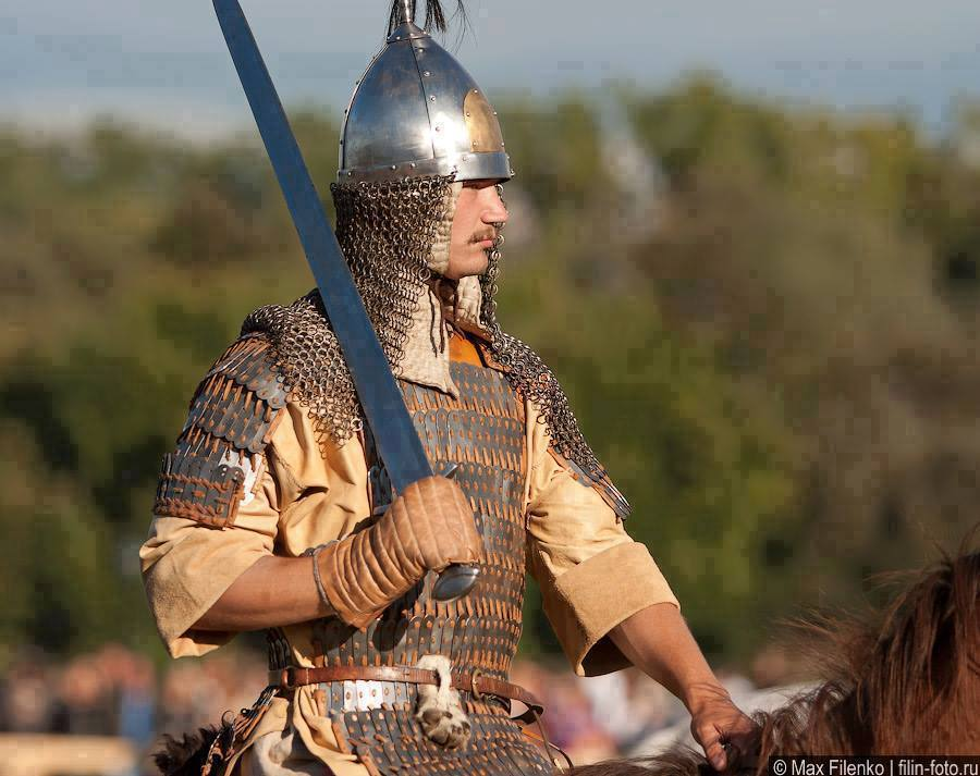 WHILE WE REMEMBER THE PAST - WE HAVE A FUTURE ... ABOUT THE HEROES OF THE OLD TIMES ... - Kievan Rus, 12th century, Vladimir Monomakh, Polovtsi, , Longpost