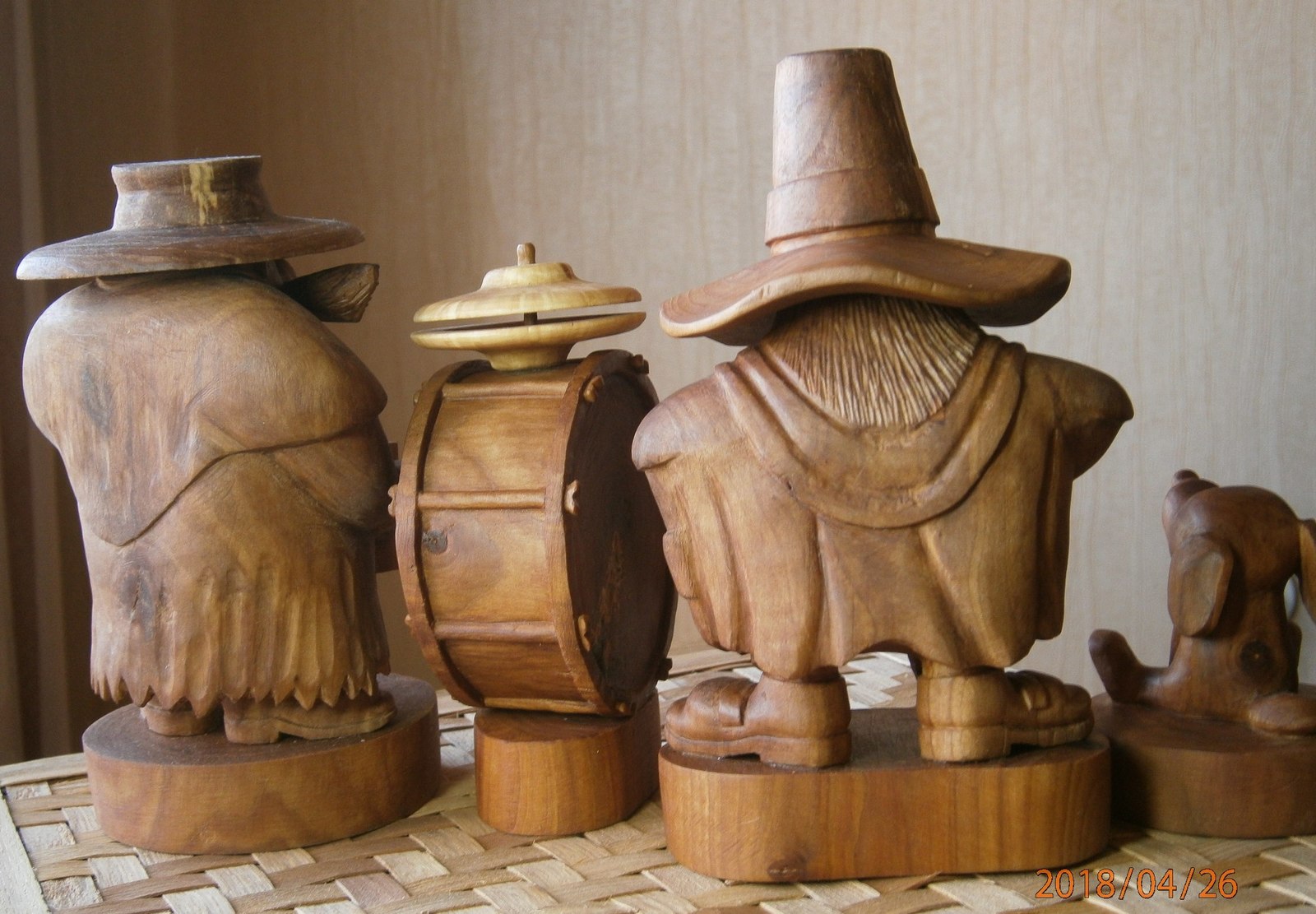 Woodcarving. - My, Father, Wood carving, Handmade, Treasure Island, Longpost, Video