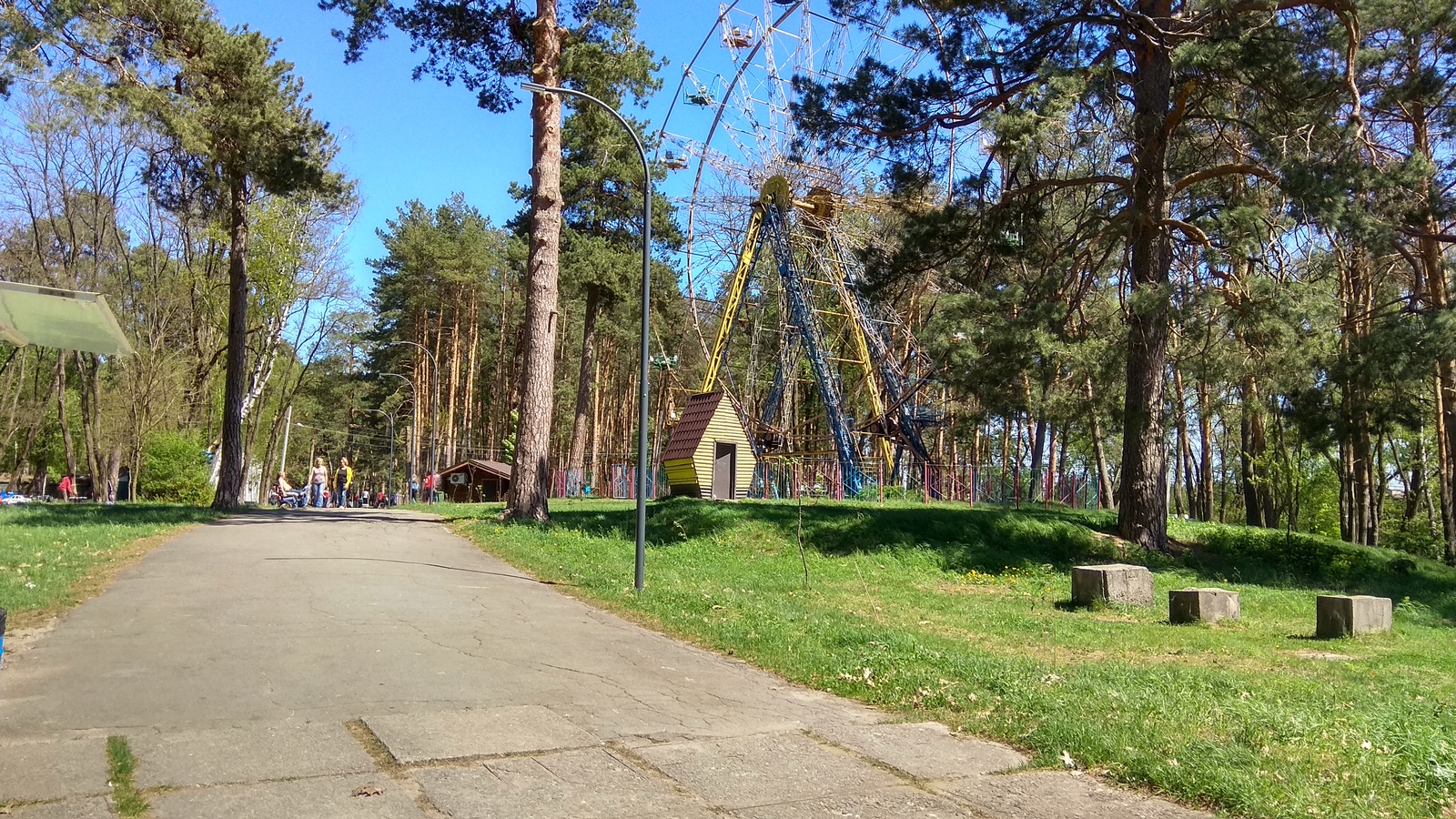 Walk in hydropark (Zhytomyr) - My, The photo, Hydropark, Nature, Mobile photography, Zhytomyr, Longpost, Squirrel, 